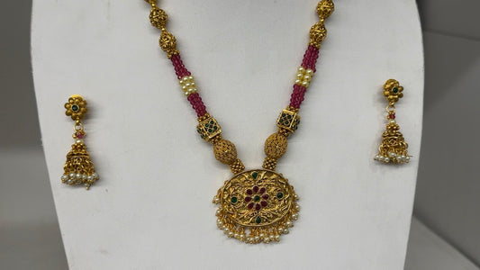 S18 - Antique Gold Filigree Ball Mala Necklace Set with Floral Kemp Pendant & Pearl