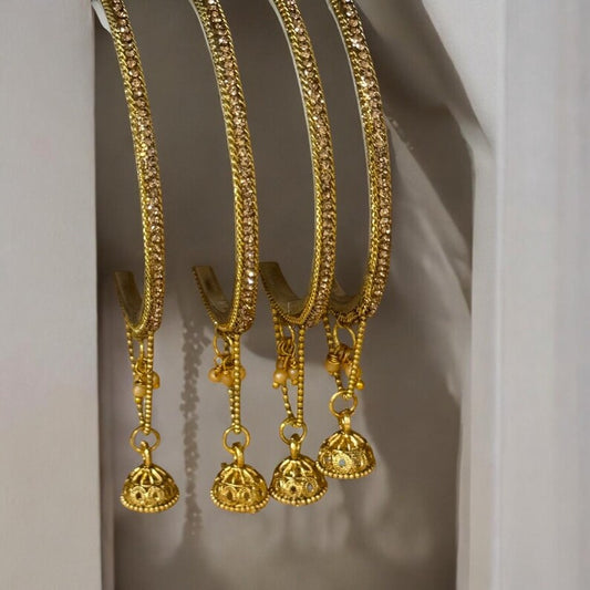 Gold-Toned Bangles with Jhumkis – Set of 4 Elegant Traditional Bangles KP4014