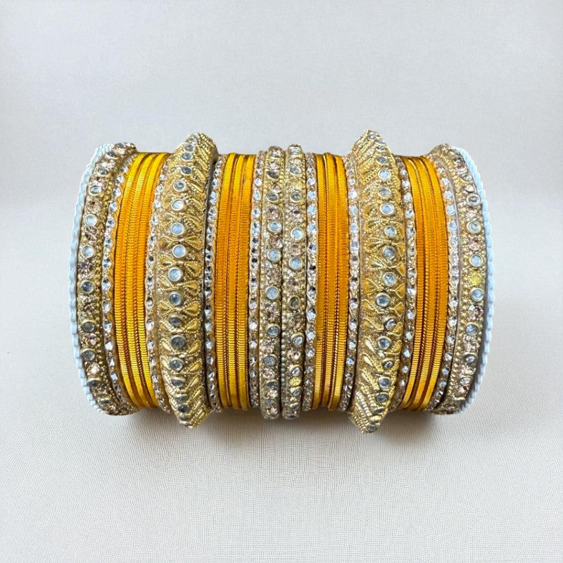 1129G Gold Color Metal Bangle Set Indian Bridal Churiyan Chudiyan Indian Jewelry (Copy)