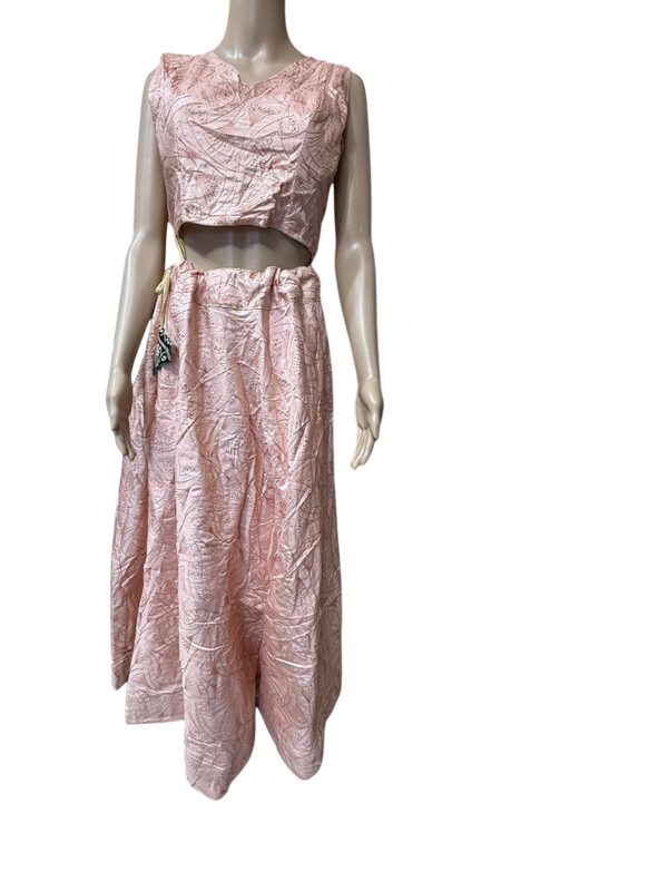 K1 - Light Pink Embroidered Lehenga Choli Set V-Neck Crop Top & Flared Skirt