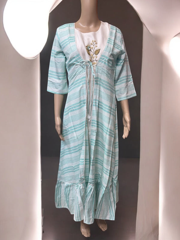 Top18 - Elegant Striped Dress with Embroidered Inner