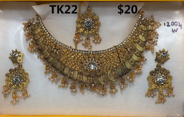 Indian Choker Necklace Earrings And Mang Tikka Set Model TK22 - Zenia Creations