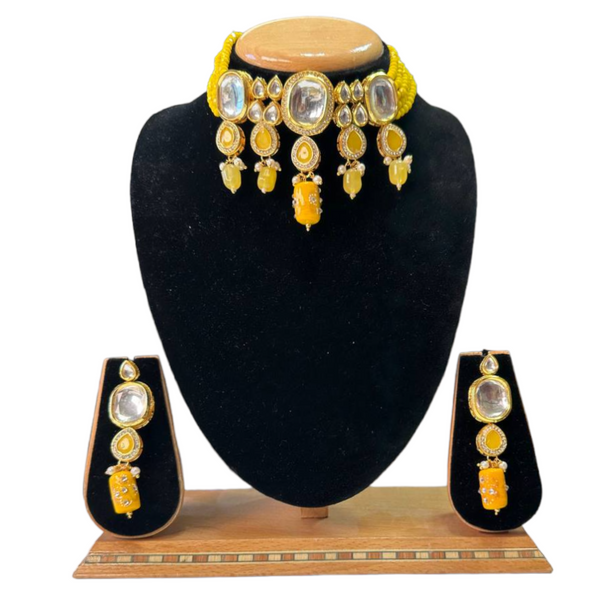 Kundan Flexible Choker Necklace With Onyx Beads and Meena Kari KC2